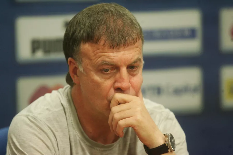 Наско Сираков едва не пратил Кабат в ЦСКА