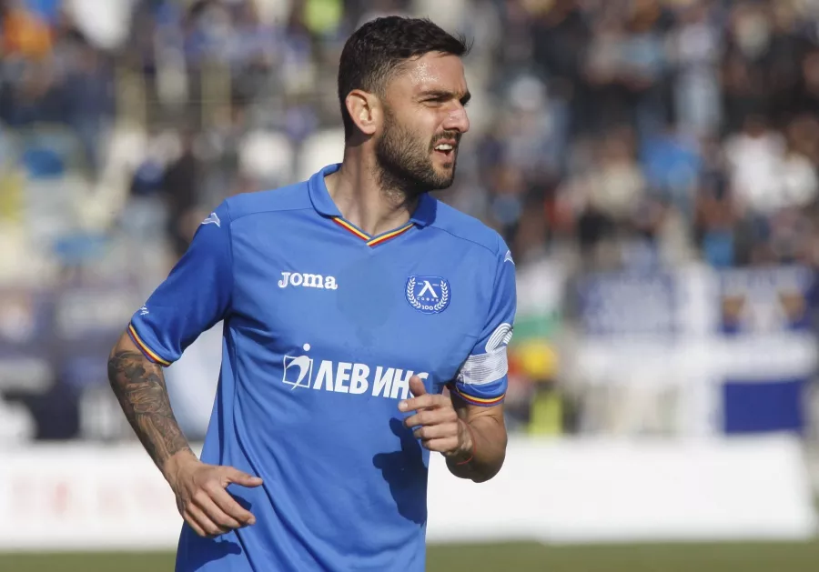 Владимир Гаджев с екипа на Левски