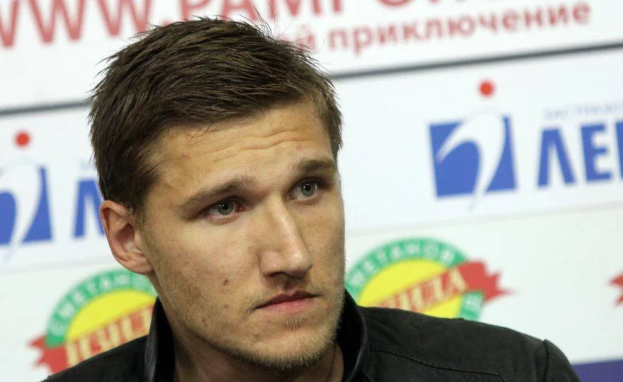 Йорданов ще продължи в Етър