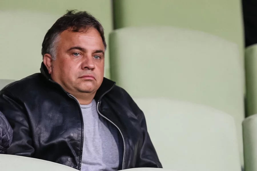 Митов се завърна отново в Септември
