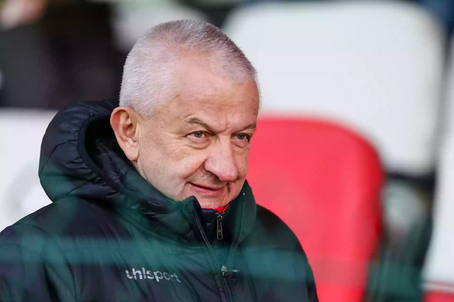 Крушарски е подготвил и 
