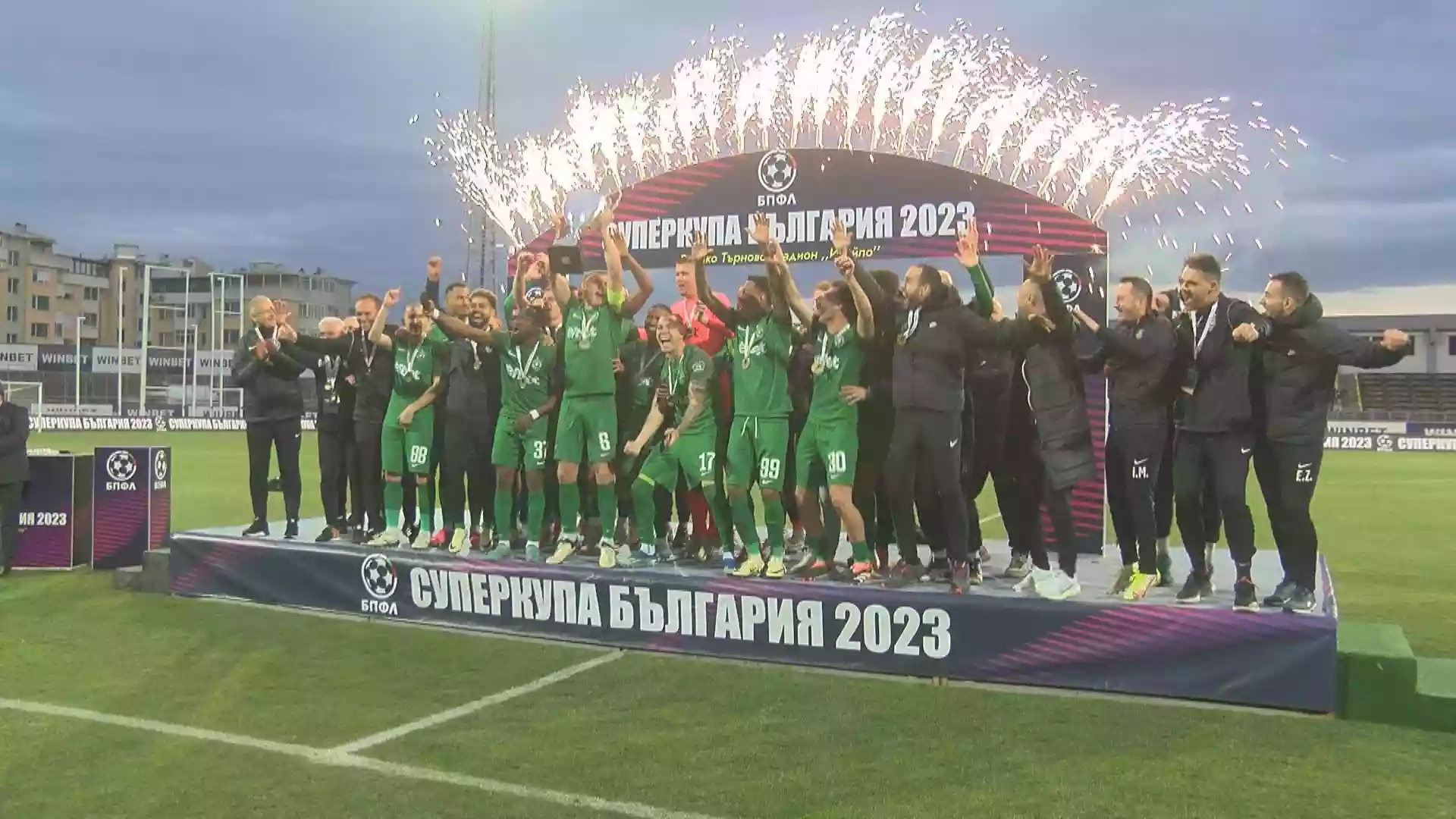 Шансовете на двата отбора са равни, смята той