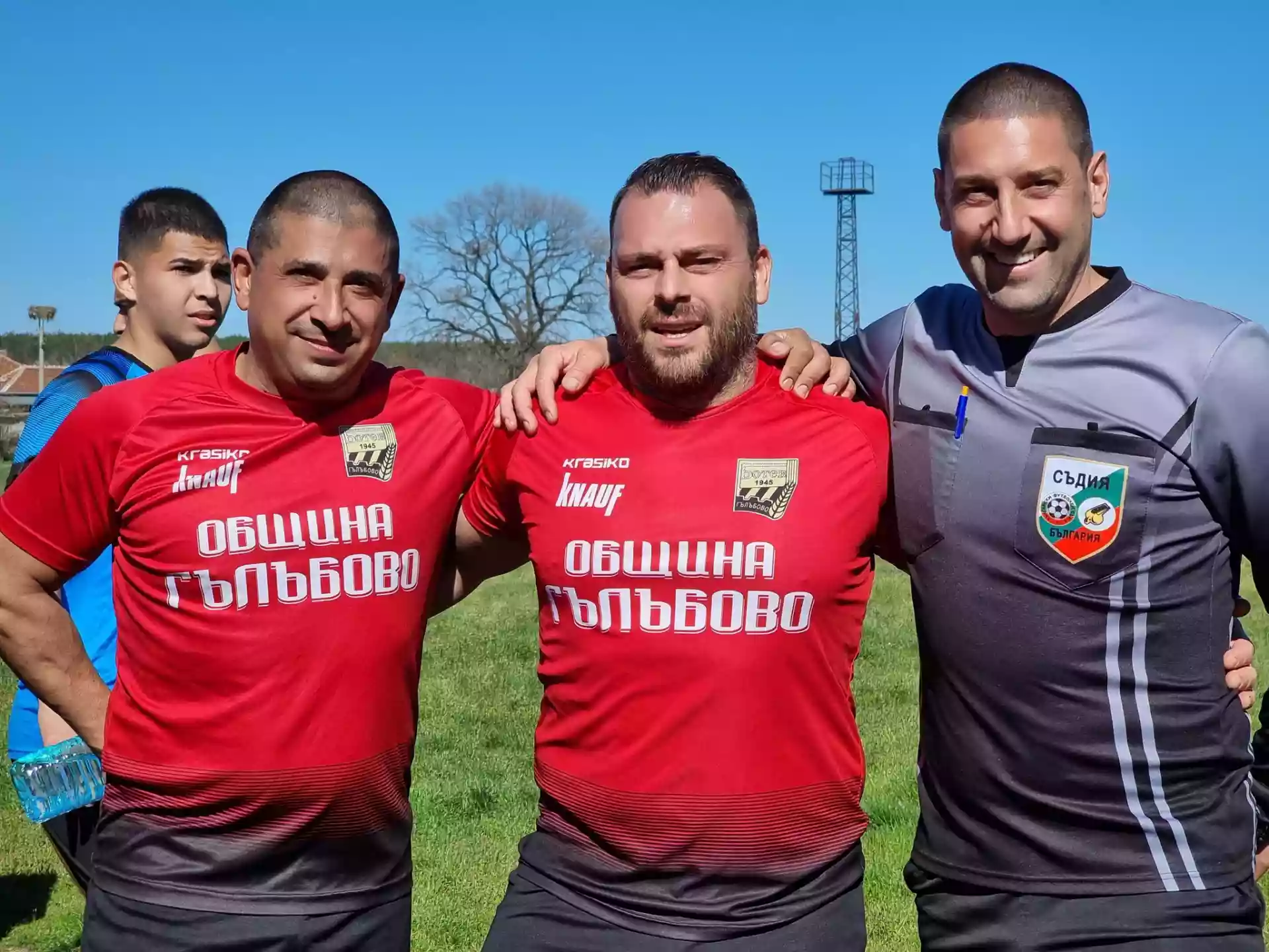 Фен на Левски организира благотворителен мач и търг