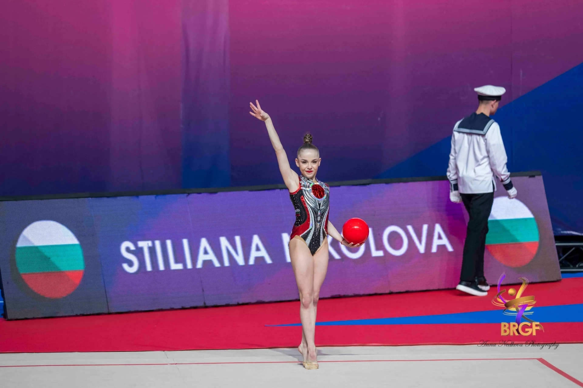 Стилияна Николова