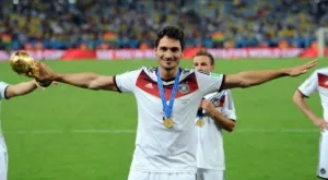Барса избира нов защитник сред петима