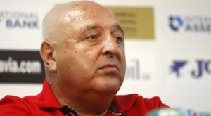 Венци Стефанов за натурализирането: Дупедавци сме, Петев мисли повърхностно