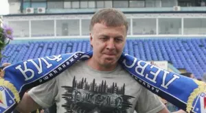 Георги Попов и Васил Божков дават акциите на Левски безвъзмездно на Сираков