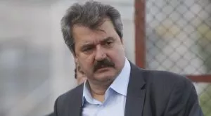 Батков категоричен - готов да даде акции и безвъзмездно 