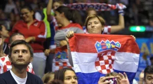 Засилени мерки за сигурност около хърватските фенове в София