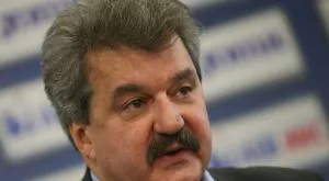 Батков дължи 134 заплати в "Левски"