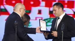 След светкавичния нокаут Кубрат Пулев оценен високо от "Библията" 