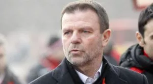 Извадиха на светло договорът на Стойчо Младенов (документи)