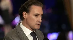 {{ otherArticle[0].article.title }}