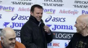 Представителят на "Леджеа" нападна Стойчо