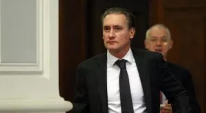 Бивш директор на ЦСКА за Домусчиев: Хванал си е Боби Михайлов, той пуска музика, а Боби танцува