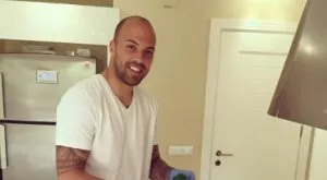 Ники Михайлов отпразнува Свети Валентин в леглото с Николета (СНИМКА)