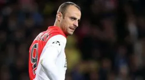 Официално: Бербатов е играч на ПАОК