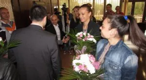 Русенци гледат двубоя с Иртиш на видеостена в града