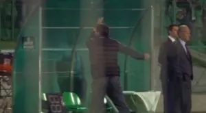 ВИДЕО: Петър Хубчев обезумя в поредица от псувни и обидни жестове