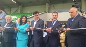 Кметът на Разград: "Ботев" плаща 10 пъти повече за Коматево