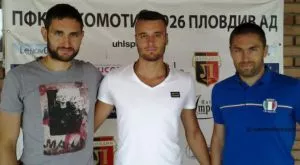Официално: Локо (Пд) си върна Тунчев, взе и още двама