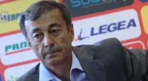 Новина на Sportline: Бият шута на Спас Джевизов от школата