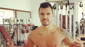 Божинов избухна: Какъв гей съм? Имам две деца!