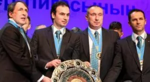 Шампионът на Китай е готов да позлати Мъри