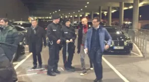 ВИДЕО: Претърсиха щателно Гуардиола на "Алианц Арена"