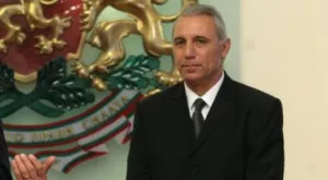 Стоичков: Барселона има нужда от победния дух, който носи Видал