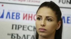 Ина Ананиева с лаконичен отговор за Цвети Стоянова 