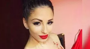 Цвети Стоянова разгорещи страстите в Дубай (СНИМКА)