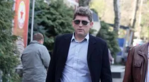 Скандали в Пловдив! Стойчо Стоилов бе изведен с охрана от "Лаута" (ВИДЕО)