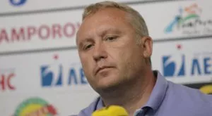 Треньорът на Ботев впечатлен от атакуващото трио на Бейтар