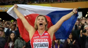 Величие в хвърлянето на копие слага край на своята кариера