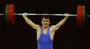 Състоянието на Наим Сюлейманоглу остава тежко, един от бъбреците също отказал да работи