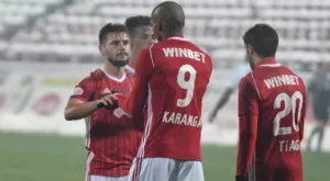 Разкриха защо Моралес едва не наби Малинов след драмата в Разград