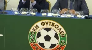 Кандидат за шеф на БФС помоли УЕФА и ФИФА да спрат финансирането на централата