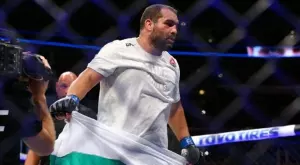 Багата се завръща в клетката: Ето следващата му битка в UFC!
