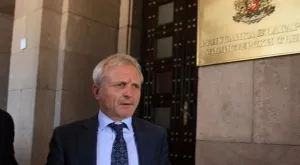 Шефовете на ЦСКА се срещнаха с Красен Кралев във връзка с новия стадион (документи)