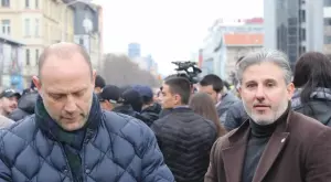 Папазов: Това е политическа игра, която не трябва да се свързва с името Левски