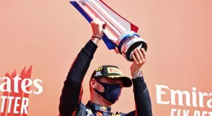 {{ otherArticle[0].article.title }}
