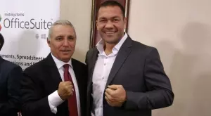 "Искам цялата зала да пее"! Христо Стоичков надъха братя Пулеви и призова феновете (СНИМКА)