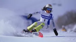 2021/03/24/0383621001616587889