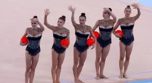 Кошмар за ансамбъла ни! Две гимнастички със счупен крак, дебютът се отлага