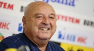Славия праща 29-годишен национал на България в Турция?