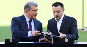 Скандал в Барселона? Жоан Лапорта разкритикува агента на Гави