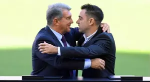 Жоан Лапорта се "прехласна" по работата на Шави