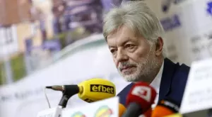 Валентин Михов: У нас съдии се крият зад ВАР, но дори и на Световното грешат