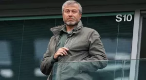 Роман Абрамович се установи в Истанбул и ще купува местен футболен клуб